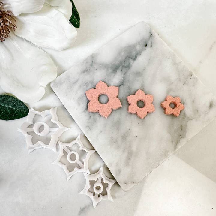 Tera Clay - Wholesale Craft tool - Flower #1 with Cutout Center Polymer Clay Cutter2