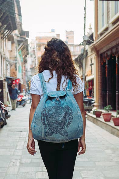 Earth Divas - Vendita all'ingrosso Borsa a tracolla - Donna - Borsa a tracolla e zaino convertibili Marine Blue Sea Turtle4