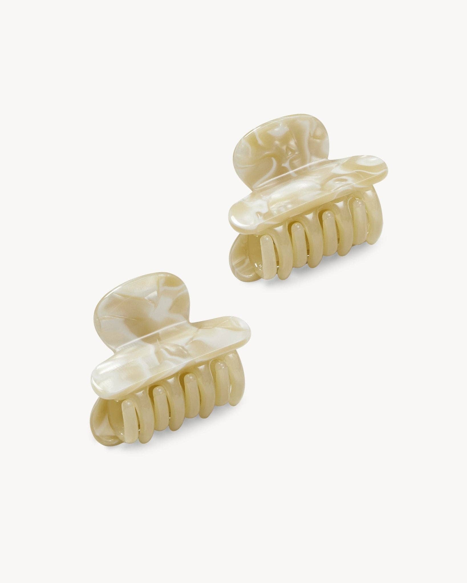 MACHETE - Wholesale Hair Clip - Women's - Twin Heirloom Claws in Ivory2