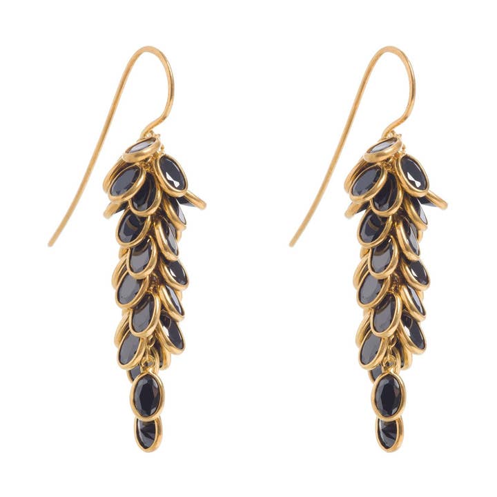 Gouden en zwarte midi-kristallen druppels voor wholesale door Freya Rose