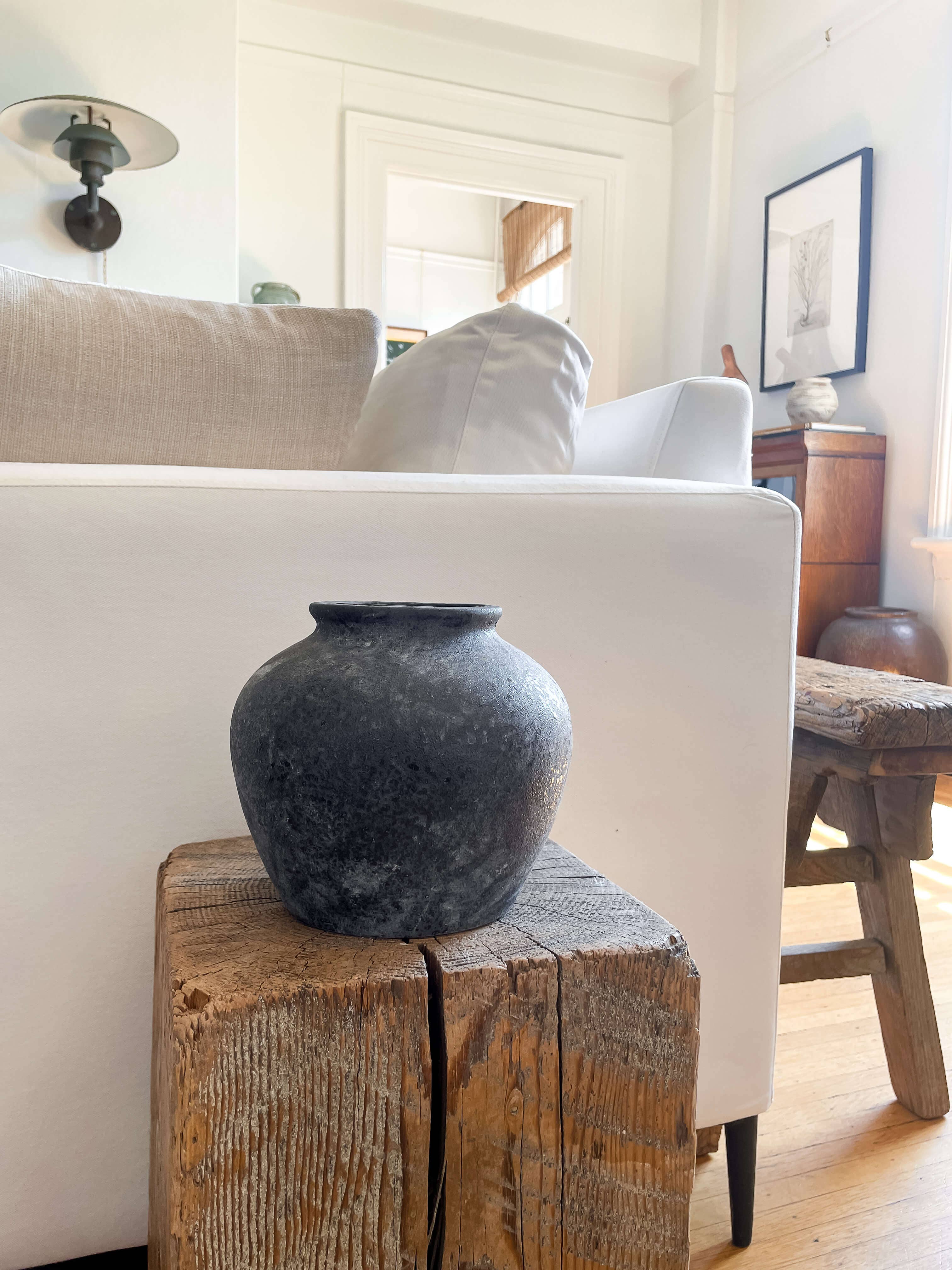 Hycroft Home Decor - Vente Vases - Vase en céramique de style vintage Athena, décoration intérieure haut de gamme2