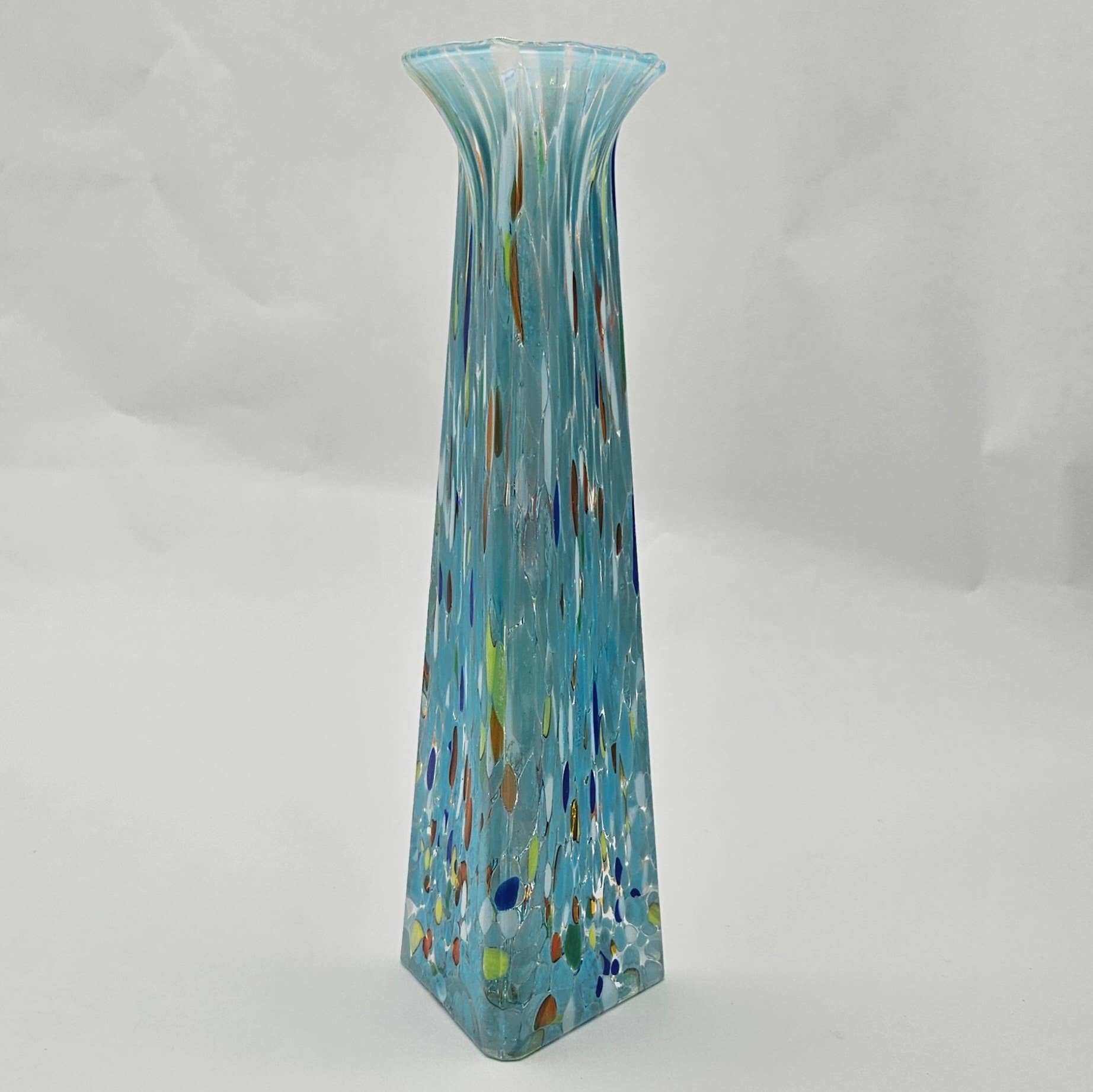 Alice Sturzinger LLC – wholesale Vas – Murano-glas vas i triangelform – Blandade färger1