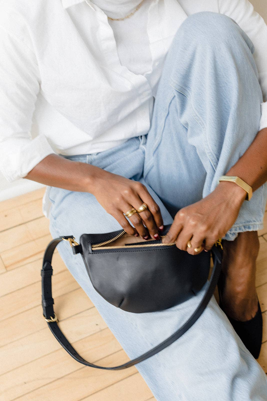 ABBY ALLEY - Wholesale Belt Bag - Women's - Sling Bag, Black10