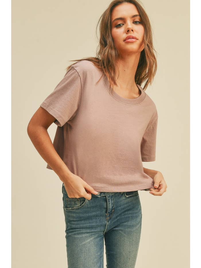 Honestee - Wholesale T-Shirt - Women's - Blank Short Cropped T-Shirt2