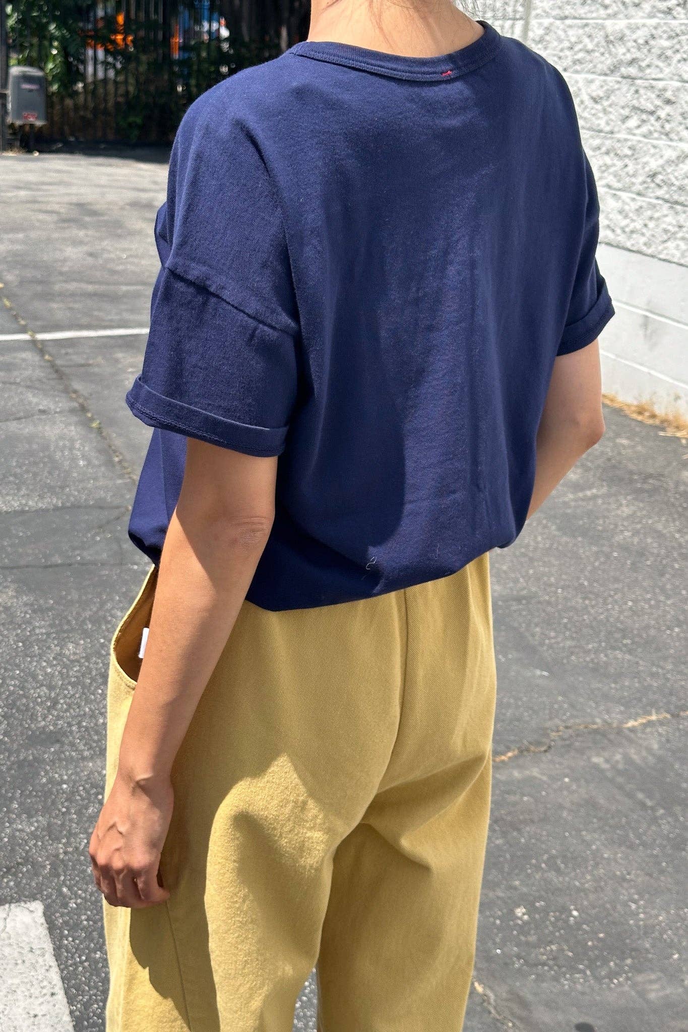 Le Bon Shoppe - Vente T-shirt – femme - Her Tee - T-shirt décontracté pour femme (2S-2M-1L)21