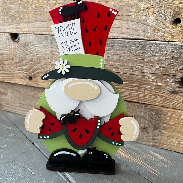 Rustic Home Co LLC - Vendita all'ingrosso Decorazioni da tavolo - Gnome in piedi a forma di anguria, decorazione per la casa, artigianato
