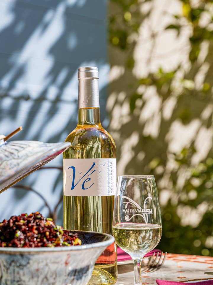 Vé Blanc 2022 - L'Accent du Sud, IGP Méditerranée BLANC Bio per la vendita all'ingrosso da parte di Mas de Valeriole