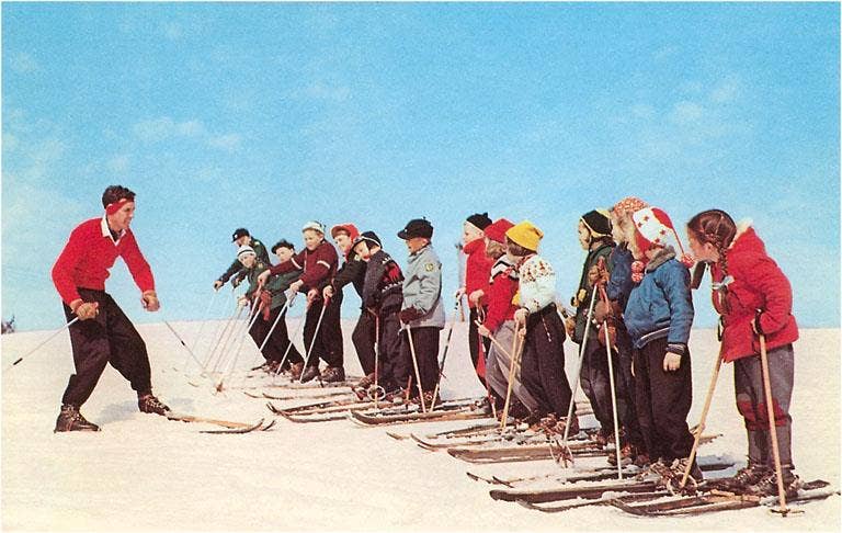 Found Image Press - Venta al por mayor Tarjeta postal - Postal WS-96 Clase de Esquí para Niños0