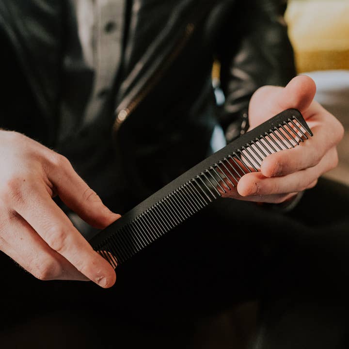 Chicago Comb Co. - Wholesale Hair brush/comb - Model No. 6 Carbon Fiber Comb3