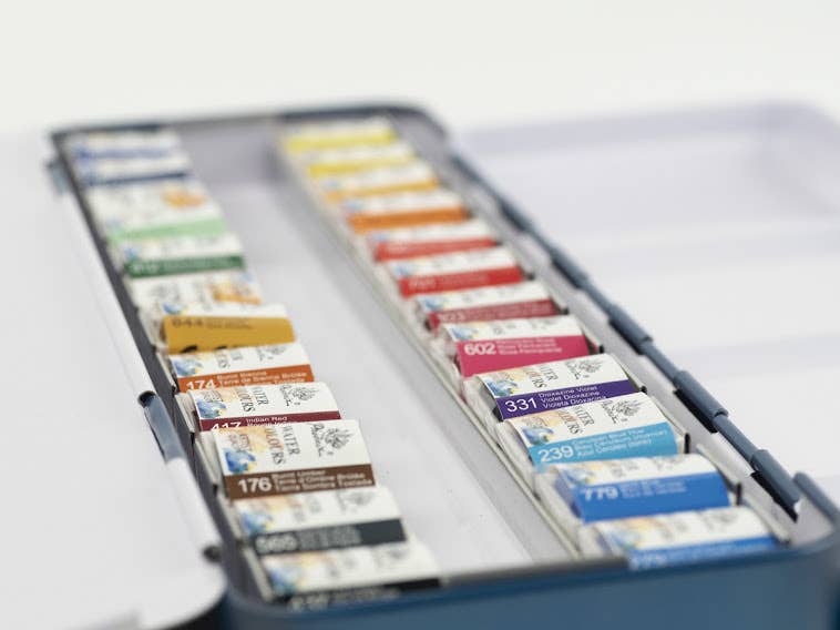 Phoenix Arts Europe - Vendita all'ingrosso Acquarelli - Set di acquerelli Phoenix Artist con 24 colori in confezione metallica2