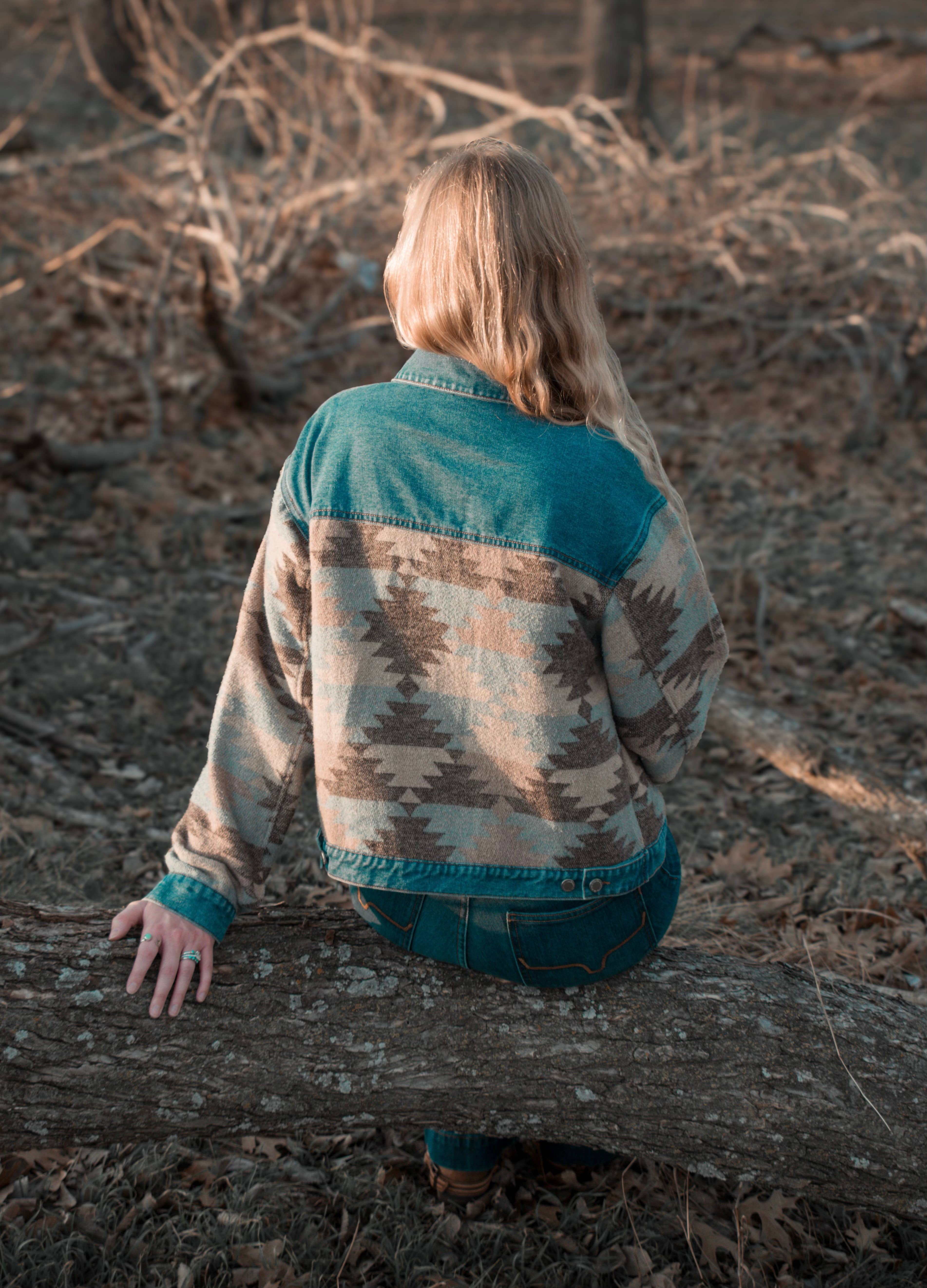 DENIM Damjeans med Aztekisk Modejacka-L-25917 för wholesale på Faire1