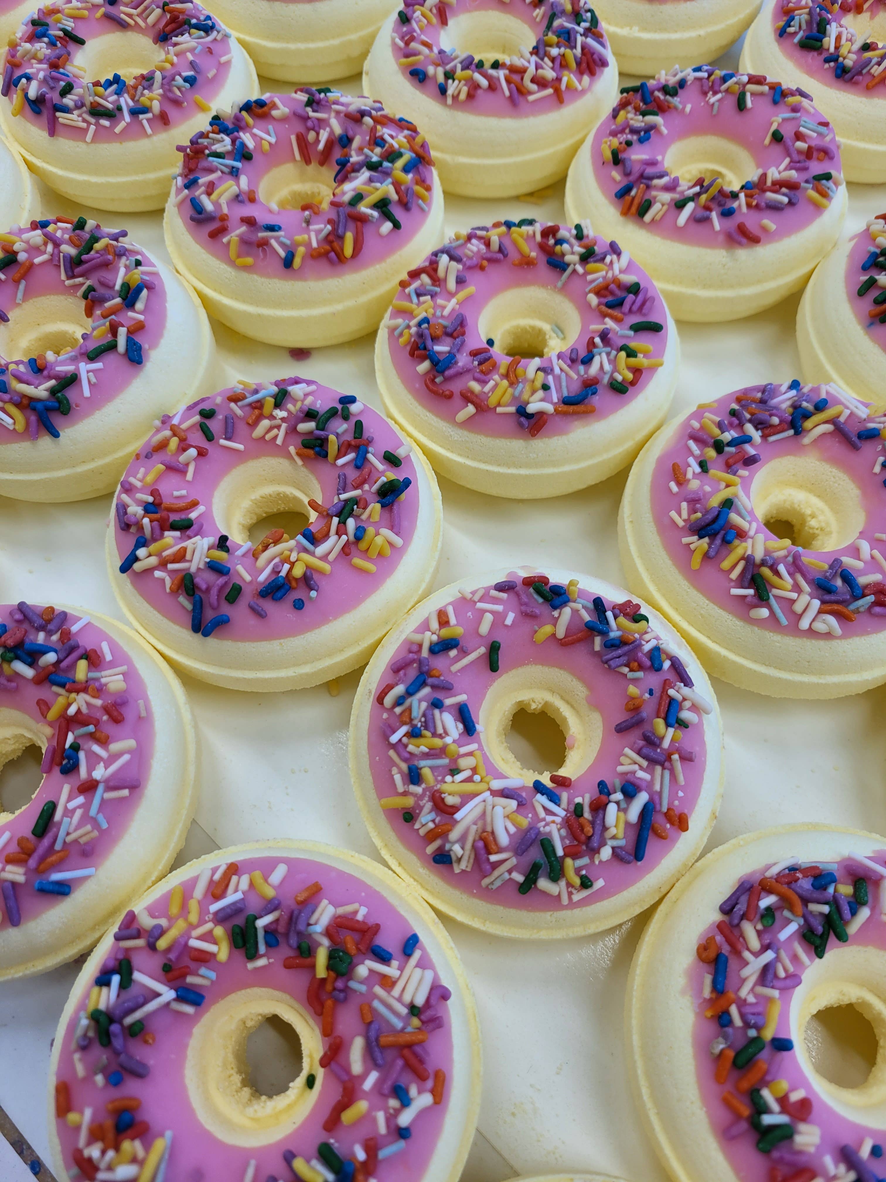 My Little Bath Shop - Wholesale Bath Bomb/Fizz - 6 x Donut Disturb Wholesale Donut Bath Fizzer1