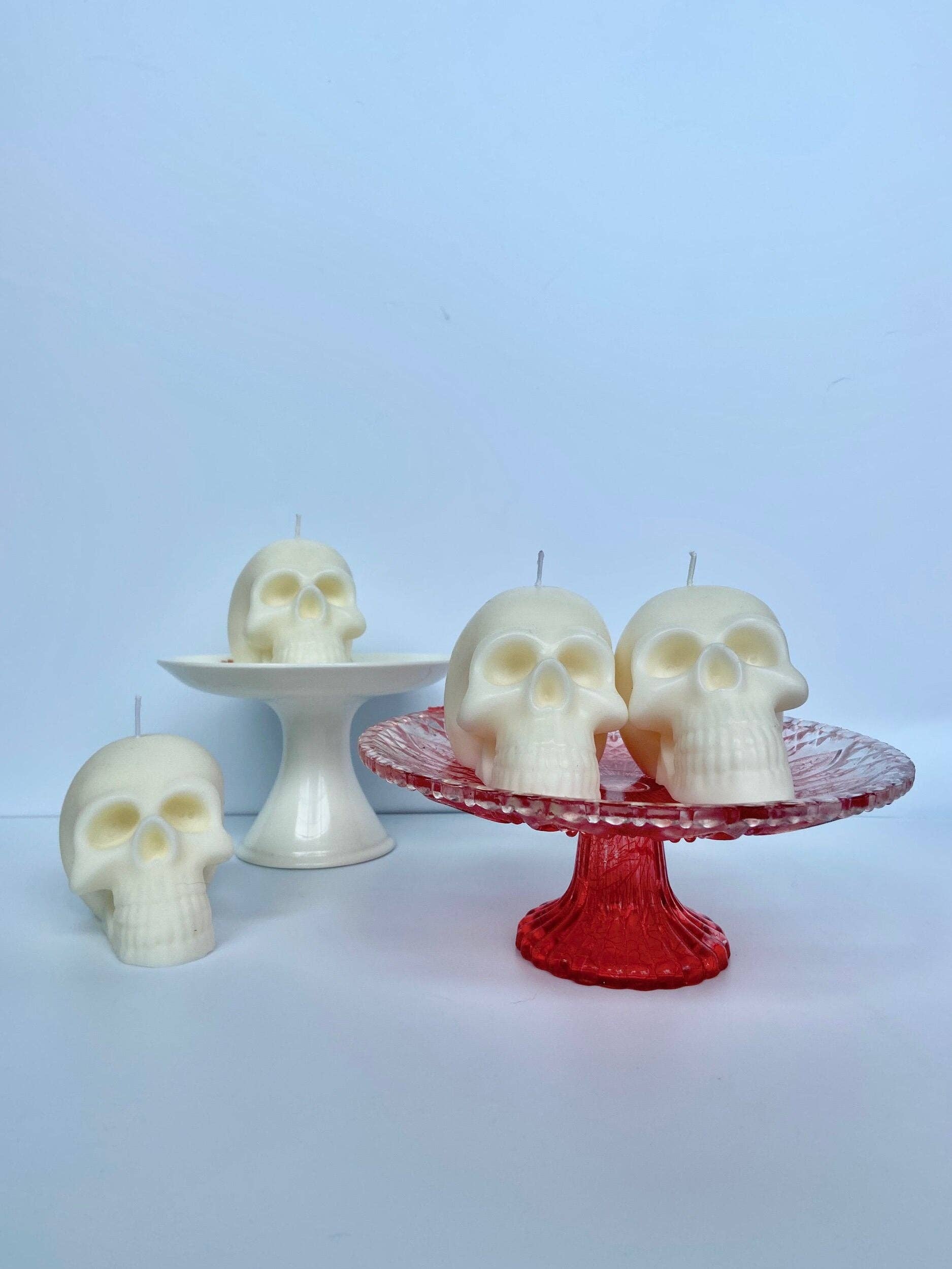 Kendall's Kandles - Wholesale Novelty Candle - Skull Candle2