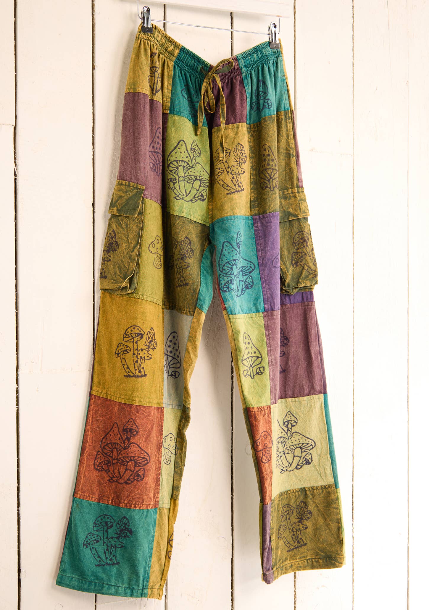 Namaste - Vendita all'ingrosso Pantalone - Donna - Pantaloni cargo patchwork a forma di fungo2