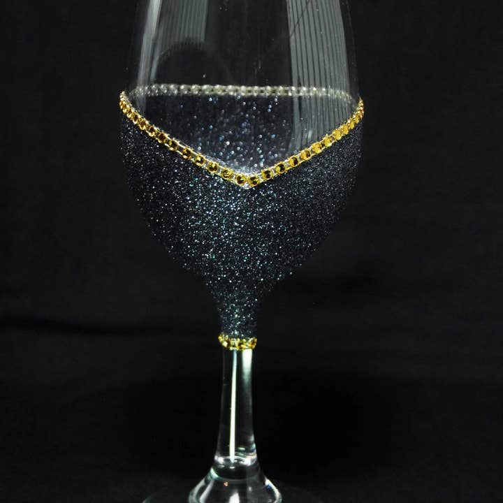 WineyBitches.Co - Wholesale Wine Glass - Valentine Schmalentine – Bling Glitter Glass Wine Glasses (Anti-Valentine’s Day Collection)6