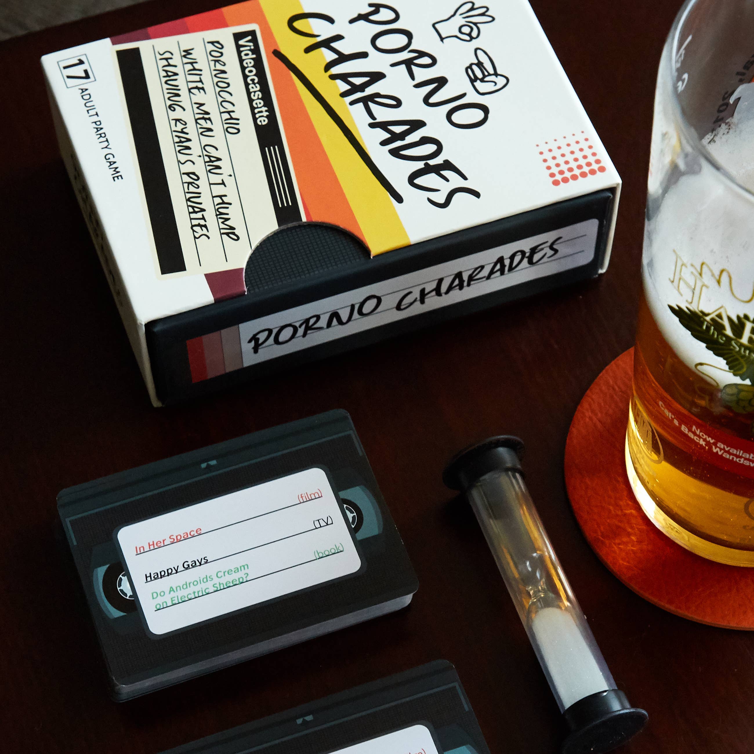 Clarendon Games USA – Engroshandel Kortspil – Porno Charades Voksen Kortspil4