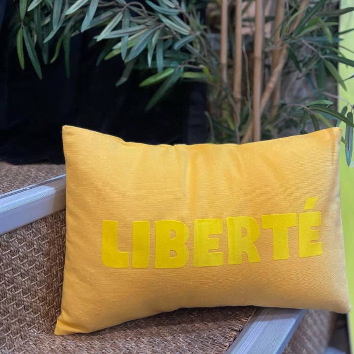 Toiles Chics - Wholesale Throw/Decorative Pillow - Small cushion - Color Collection4