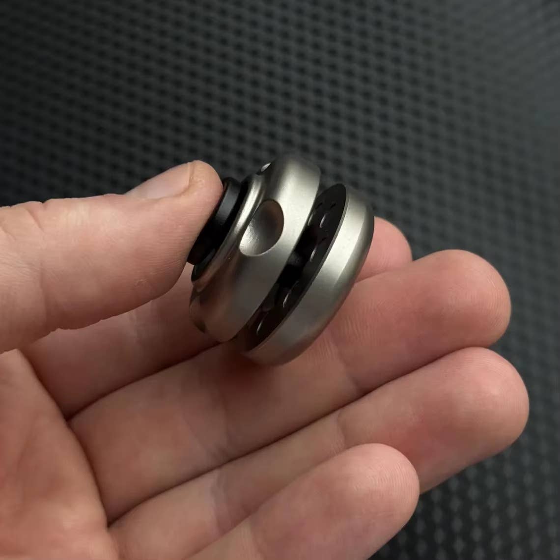 VIGOR – Engroshandel Fidget - Børn – Magnetisk levitation fidget spinner rulle fidget slider7