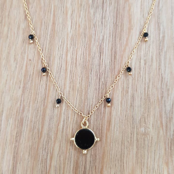 Collana Aleyah in agata nera per la vendita all'ingrosso da parte di C'cedille