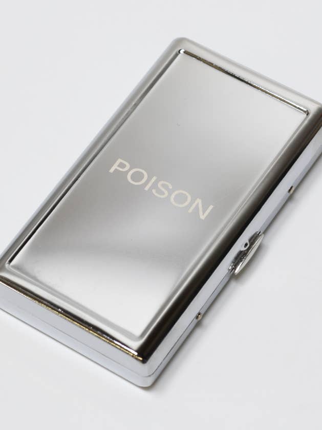 Portasigarette Velenoso per la vendita all'ingrosso da parte di Curated Basics