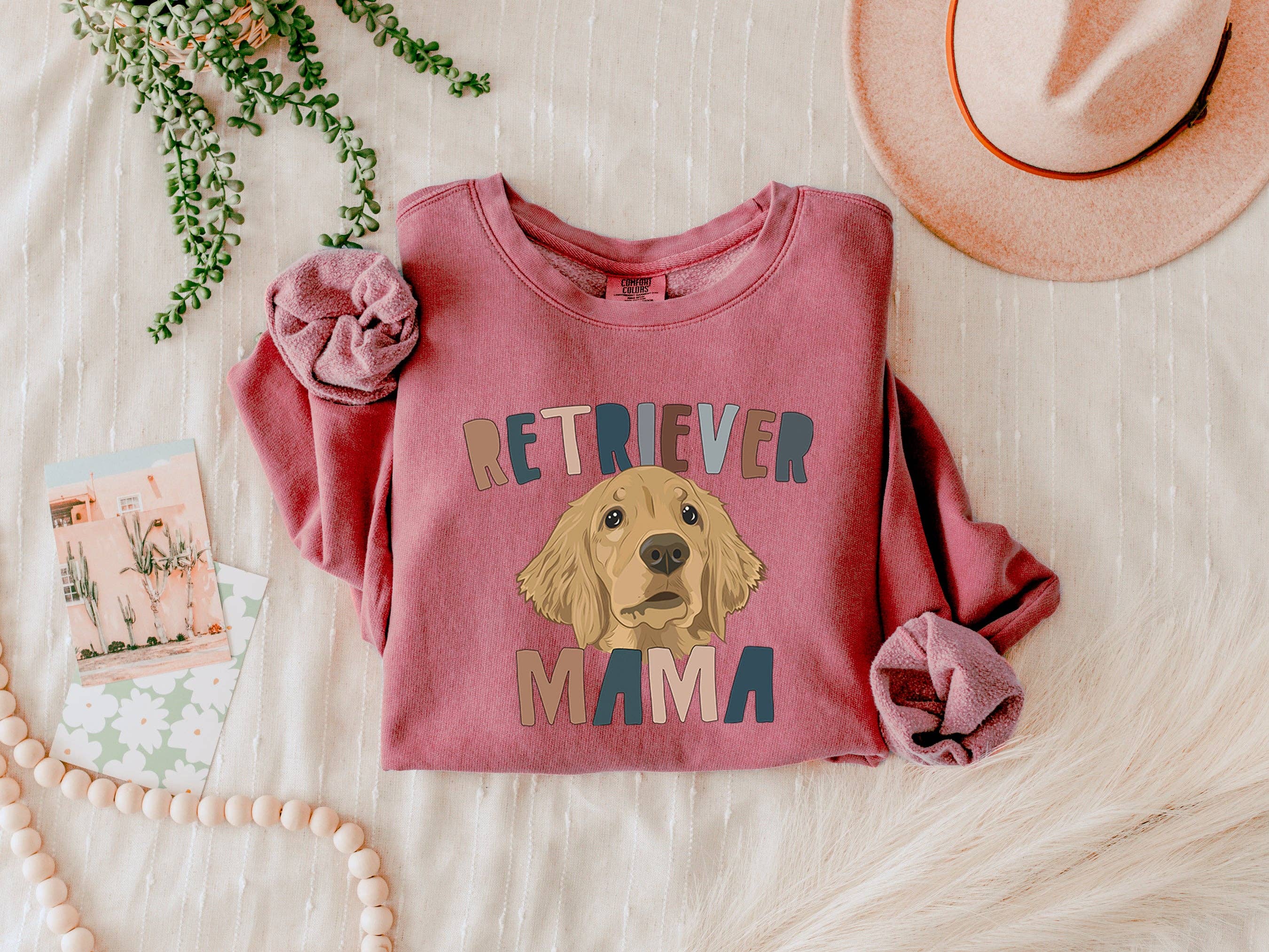 Verita Culture - Wholesale Graphic Sweatshirt - Women's - Golden Retriever Cute Dog Mom Comfort Colors Sweatshirt8