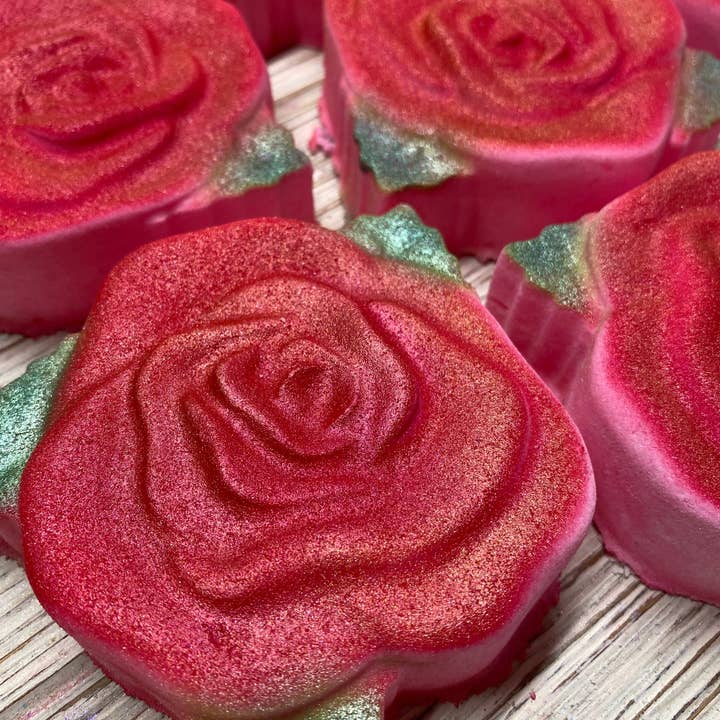 Roses are Red for wholesale by Fizz Soakery