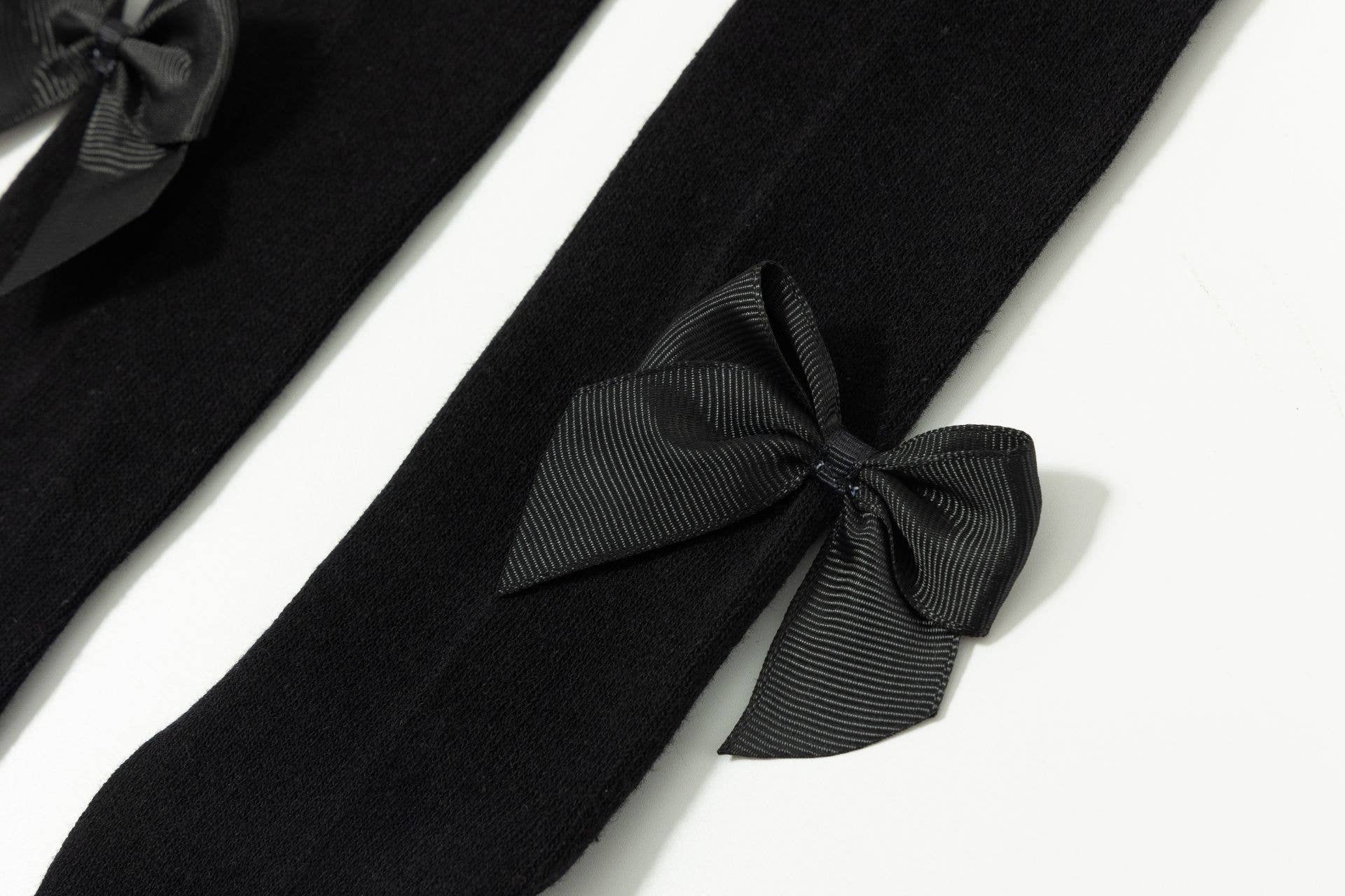 Newness Kids - Wholesale Socks - Kids - Plain Black Tights with Bows for Girls3