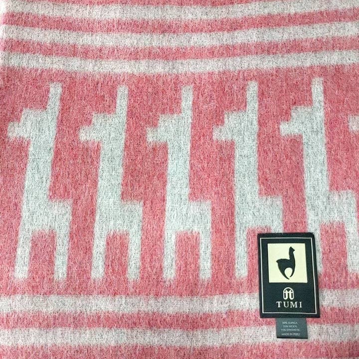 MODA LATINA - Wholesale Throw blanket - Luxury Alpaca blankets - wool blankets - peruvian blankets3