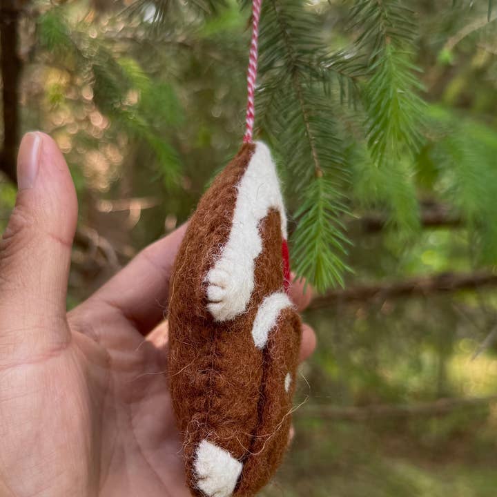 Lungta Imports - Wholesale Ornament - Hand-Felted Farm Animals Christmas Ornaments – Fair Trade 4