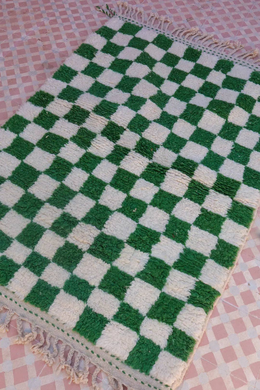 Néda - Wholesale Area Rug - Colorful Berber Rug Beni Ouarain Green Fir Checkered - 161 x 115 cm1
