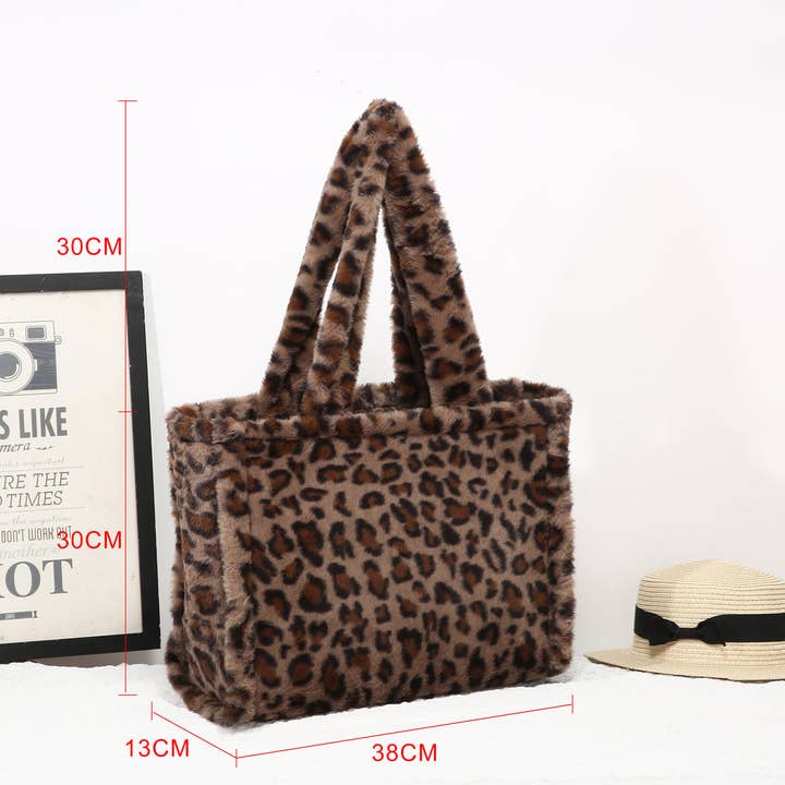 House of Milano - Wholesale Tote Bag - Women's - 25425 Leopard Print Faux Fur Tote Bag5