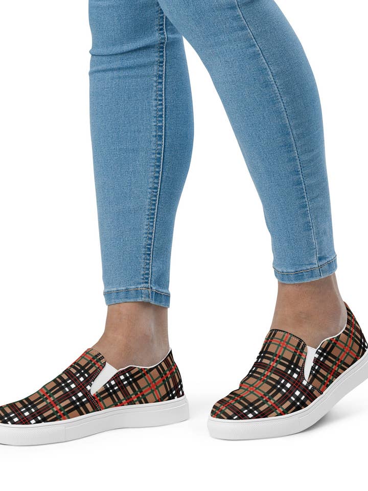 Chaussures à enfiler en toile Coco & Jase pour la vente par Coco + Jase