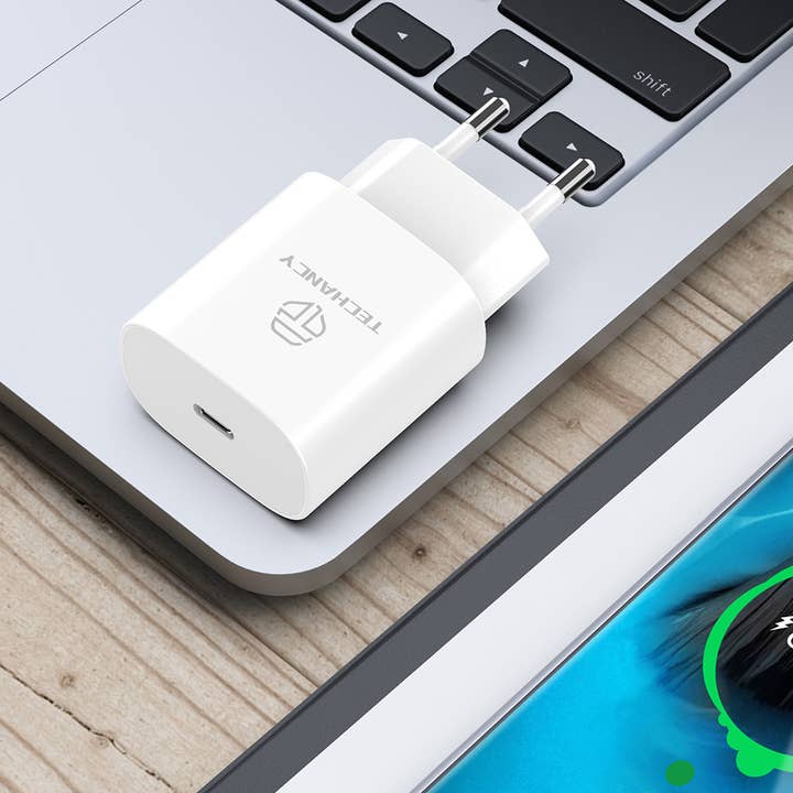 TECHANCY - Wholesale Portable Charger - TECHANCY USB C 25W PD Fast Charger Block for iPhone 14 131