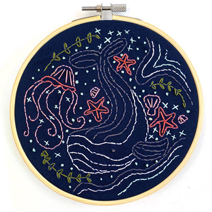 Whale Broderi Kit för wholesale av Jennifer Heynen Creative Co.
