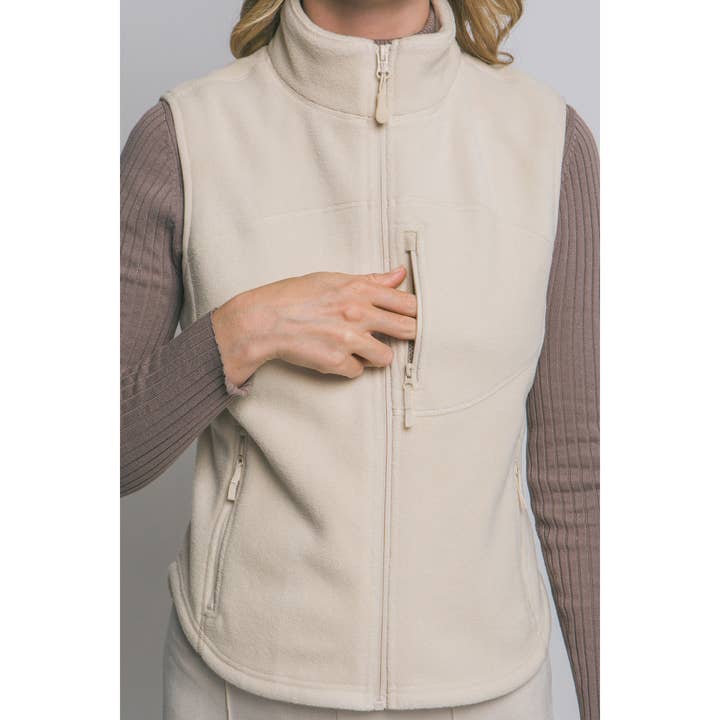Style Up - Wholesale Jacket - Women's - Polar Fleece Lightweight Vest w Zippered Pockets19