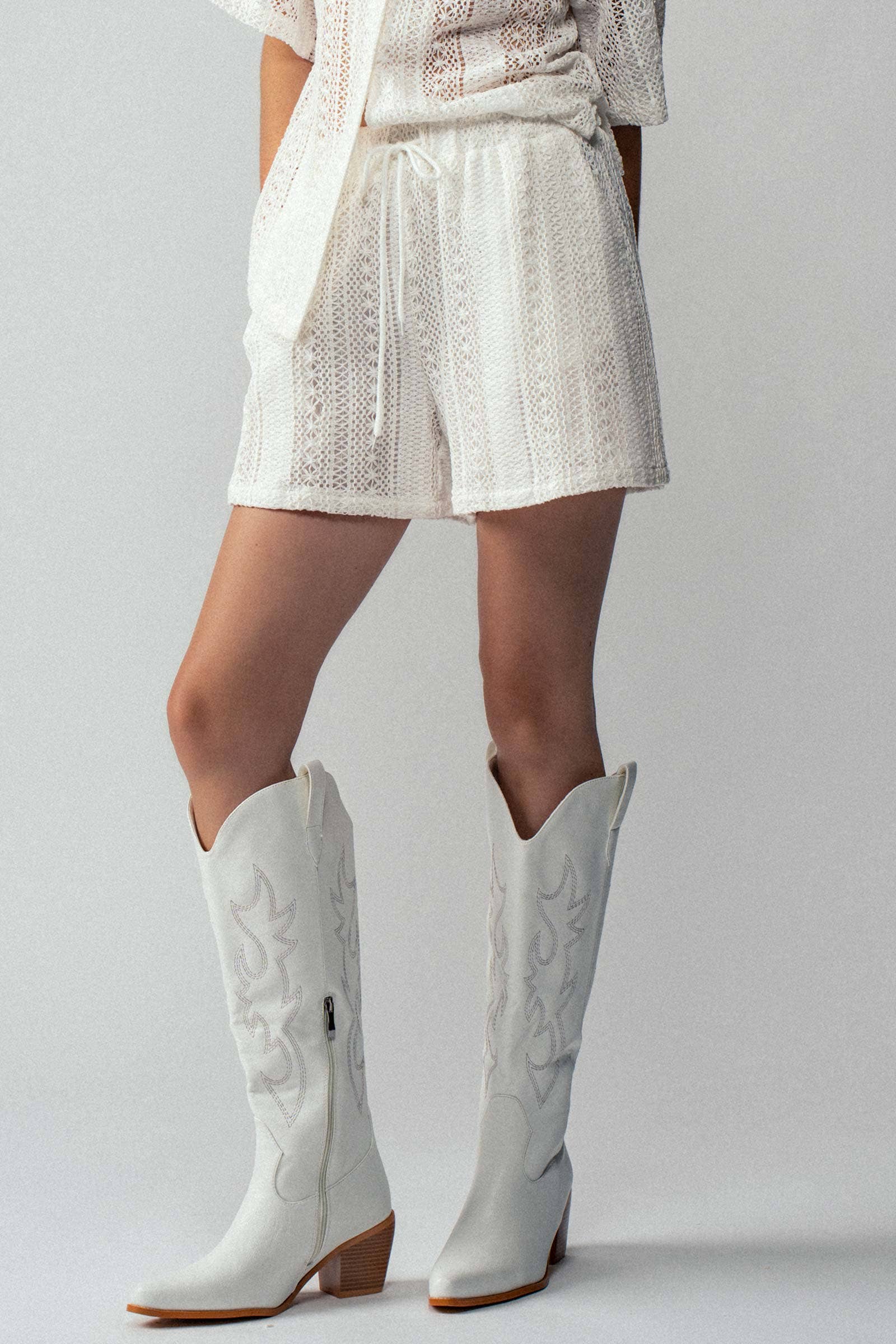 Urban Daizy - Wholesale Shorts - Women's - Bohemian Crochet Knit Drawstring Elastic Waist Pocket Shorts12