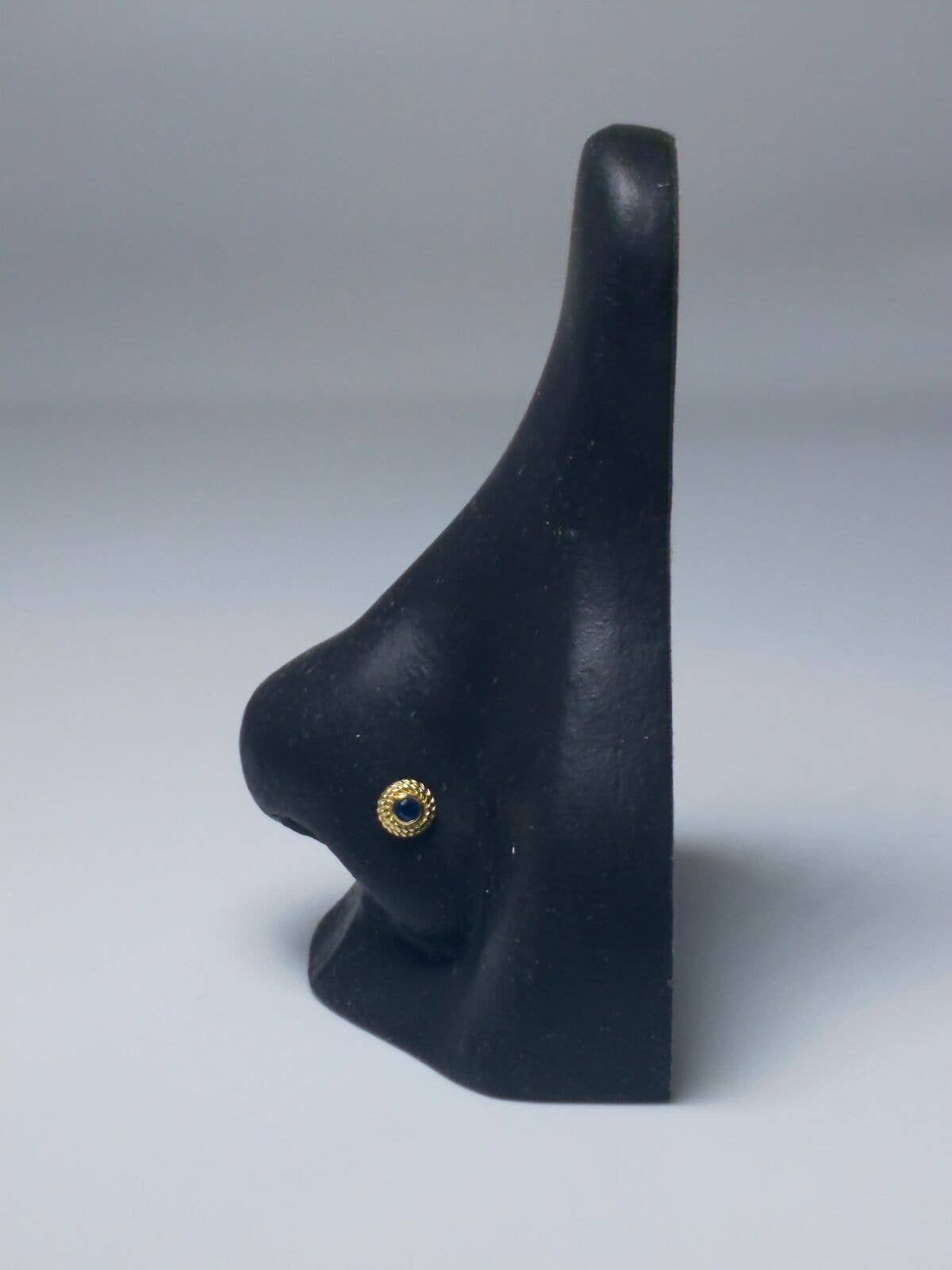 Zahav Jewelry – wholesale Enkelt örhänge – 14K massivt guld näsring | 18 Gauge | Massivt guld | Guld näsring | Guldnäsa S9