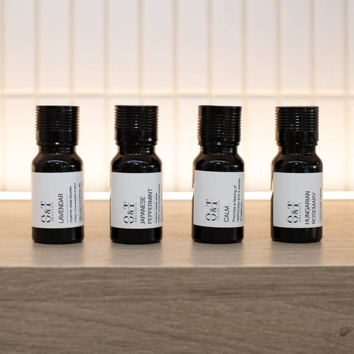 Huile essentielle Singular Notes 10ml pour la vente par Oak & Tonic Organics