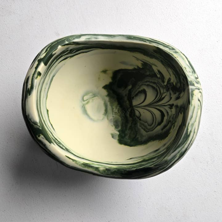 Gibb & Daan - Wholesale Serve Bowl - Organic Shape Resin Bowl - Entryway Catchall - Small Size 6