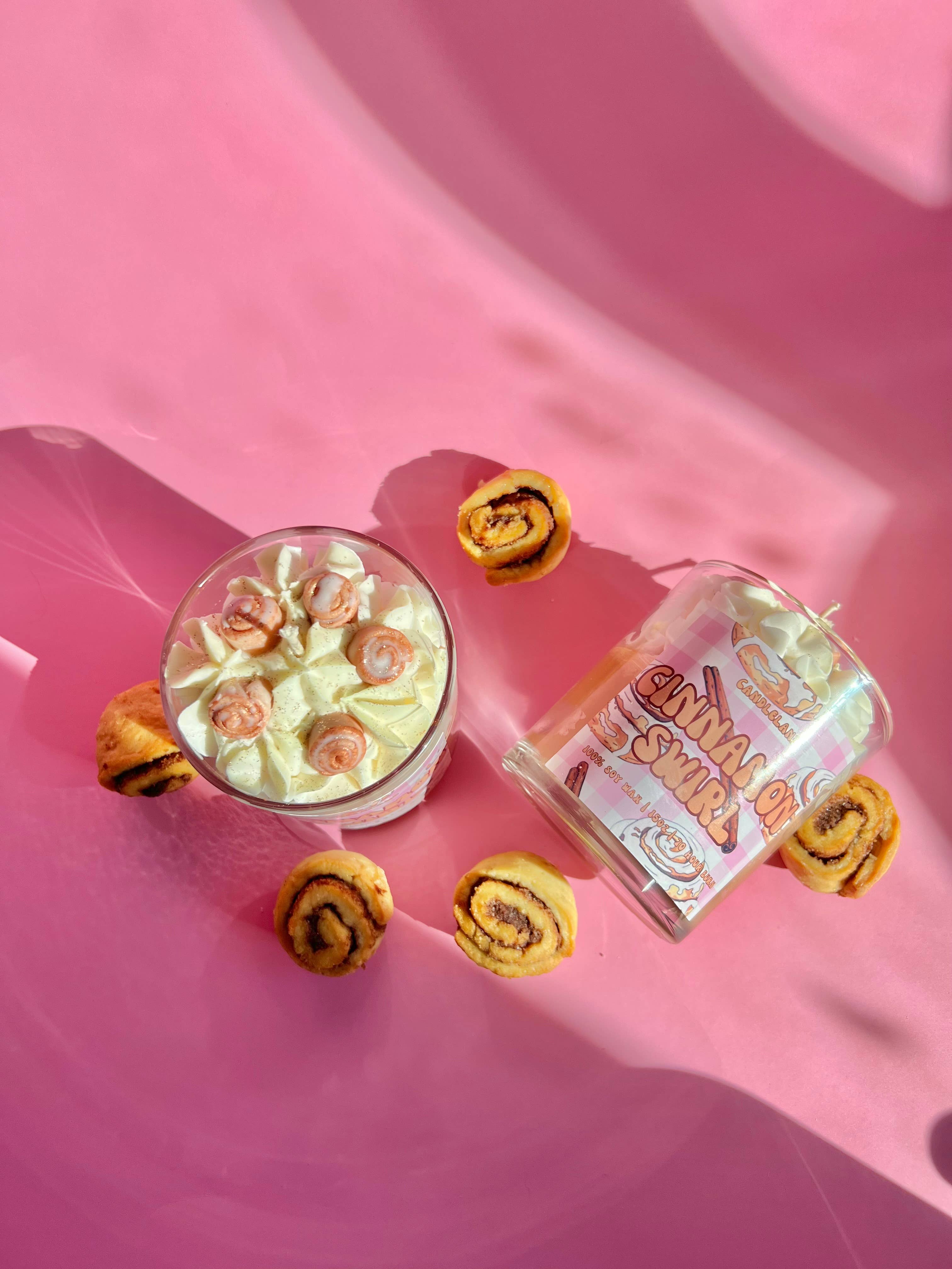 Candle Land – wholesale Novelty candle – Cinnamon Swirl Candle | Realistic Dessert Candle1