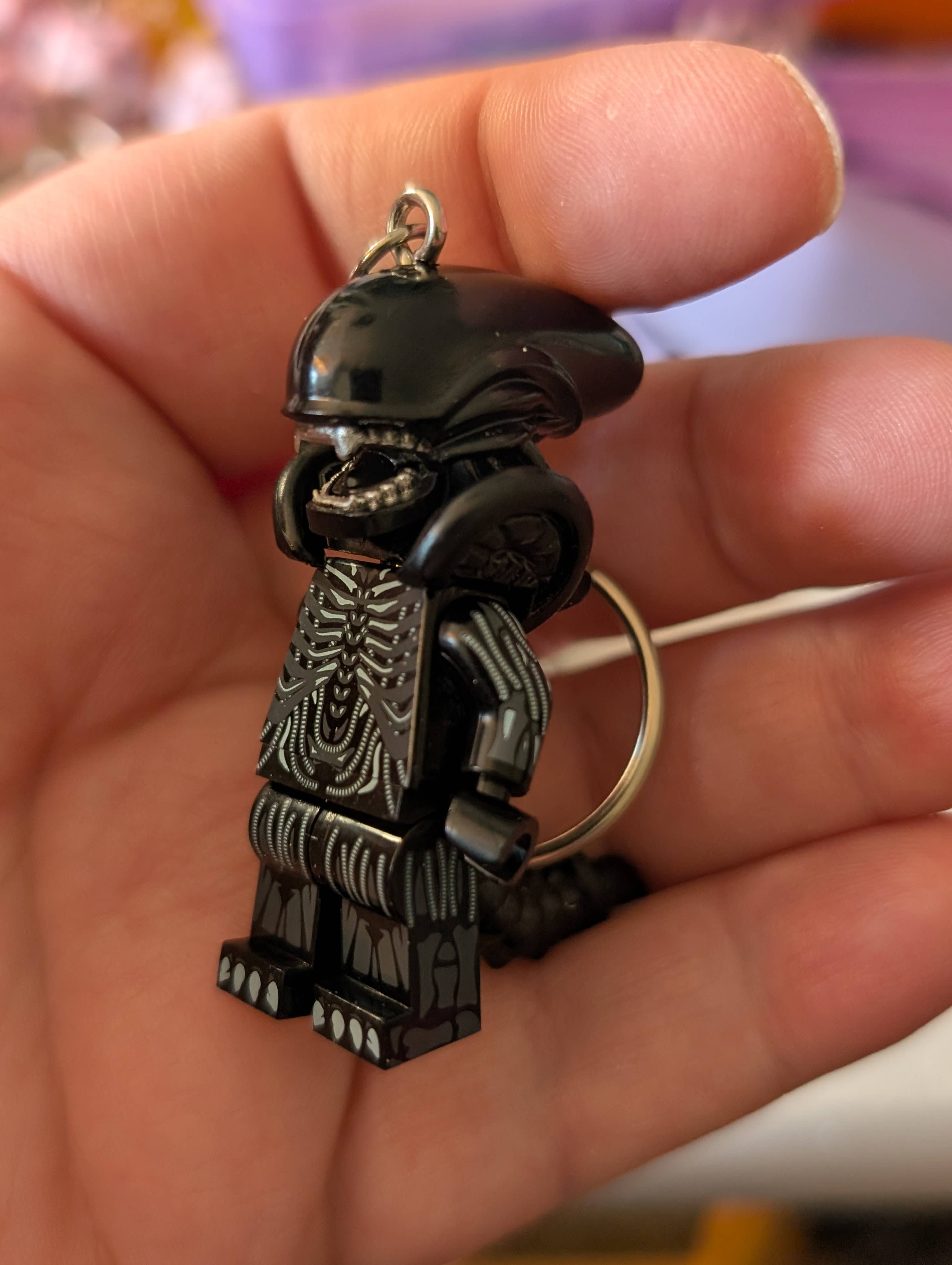 Con-Quest Crafts - Wholesale Keychain - Unisex - Horror Inspired Minifigure Keychains Movie Characters8