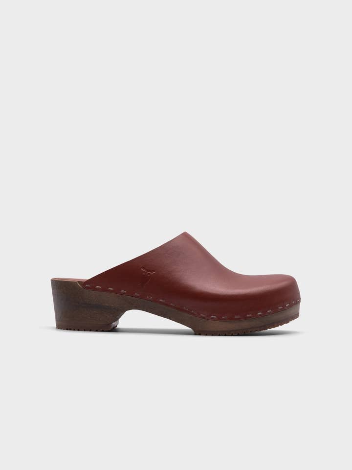 Mula de zuecos minimalista de Austin para venta al por mayor de Sandgrens