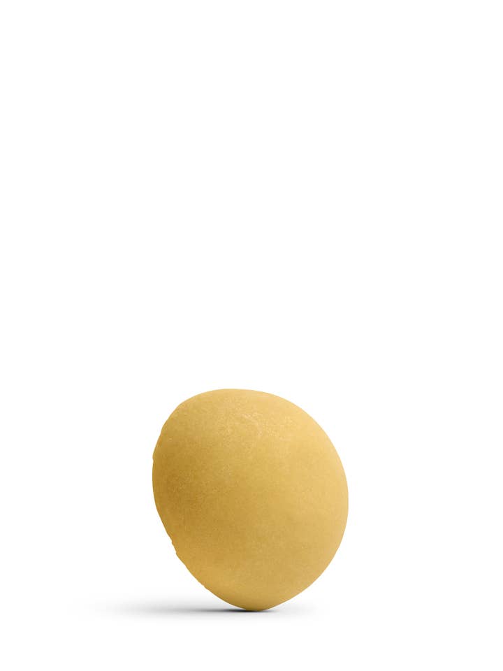 Revitaliserende Ginger Kurkuma Solid Shampoo gemaakt in voor wholesale door GoalGreen