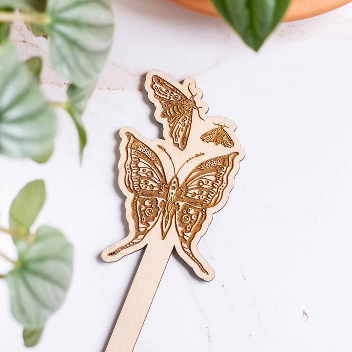 Piquet pour plantes en bois pour la vente par The Print Pantry