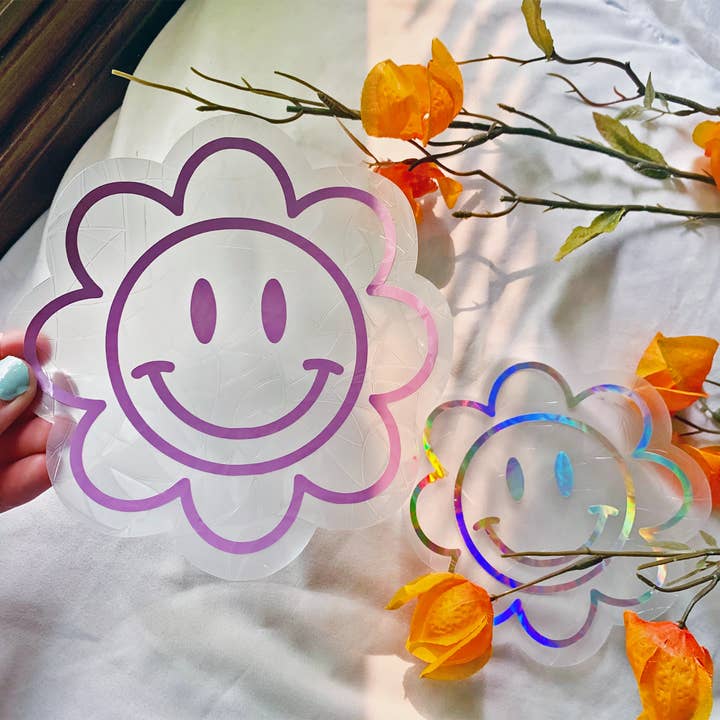 Simply Livy - Wholesale Suncatcher - Flower Smiley Face Suncatcher Window Cling3