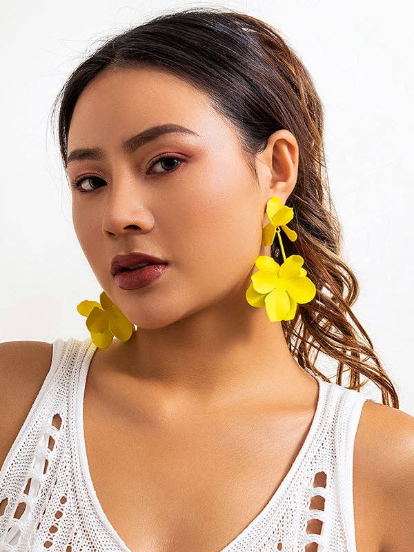 VividLux - Wholesale Dangle Earrings - Flower Shape Drop Earrings Earrings Accessories13