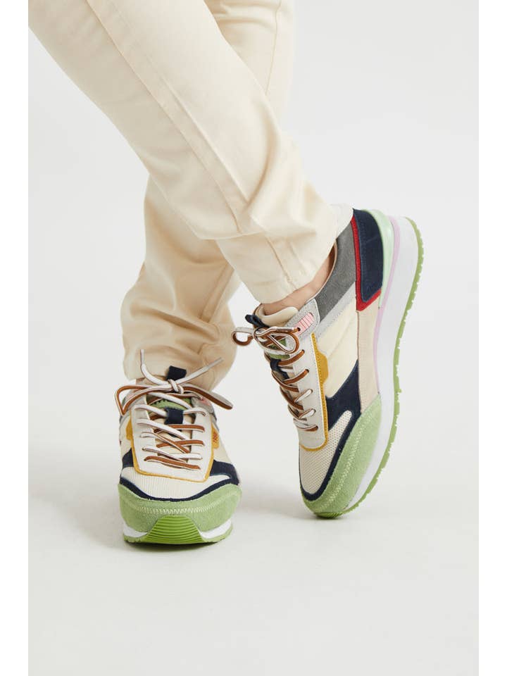 williot - Wholesale Lifestyle Sneakers - Men's - Golden Sneaker6