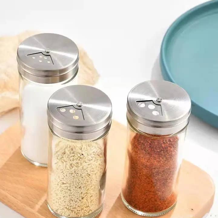 Sostraw & SmartThings – wholesale Spice rack – Glass Spice Container 100ml with serving holes