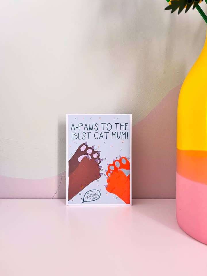 Biglietto di auguri A-PAWS to Mum, biglietto per la festa della mamma, blumelishop per la vendita all'ingrosso da parte di Blümeli Shop