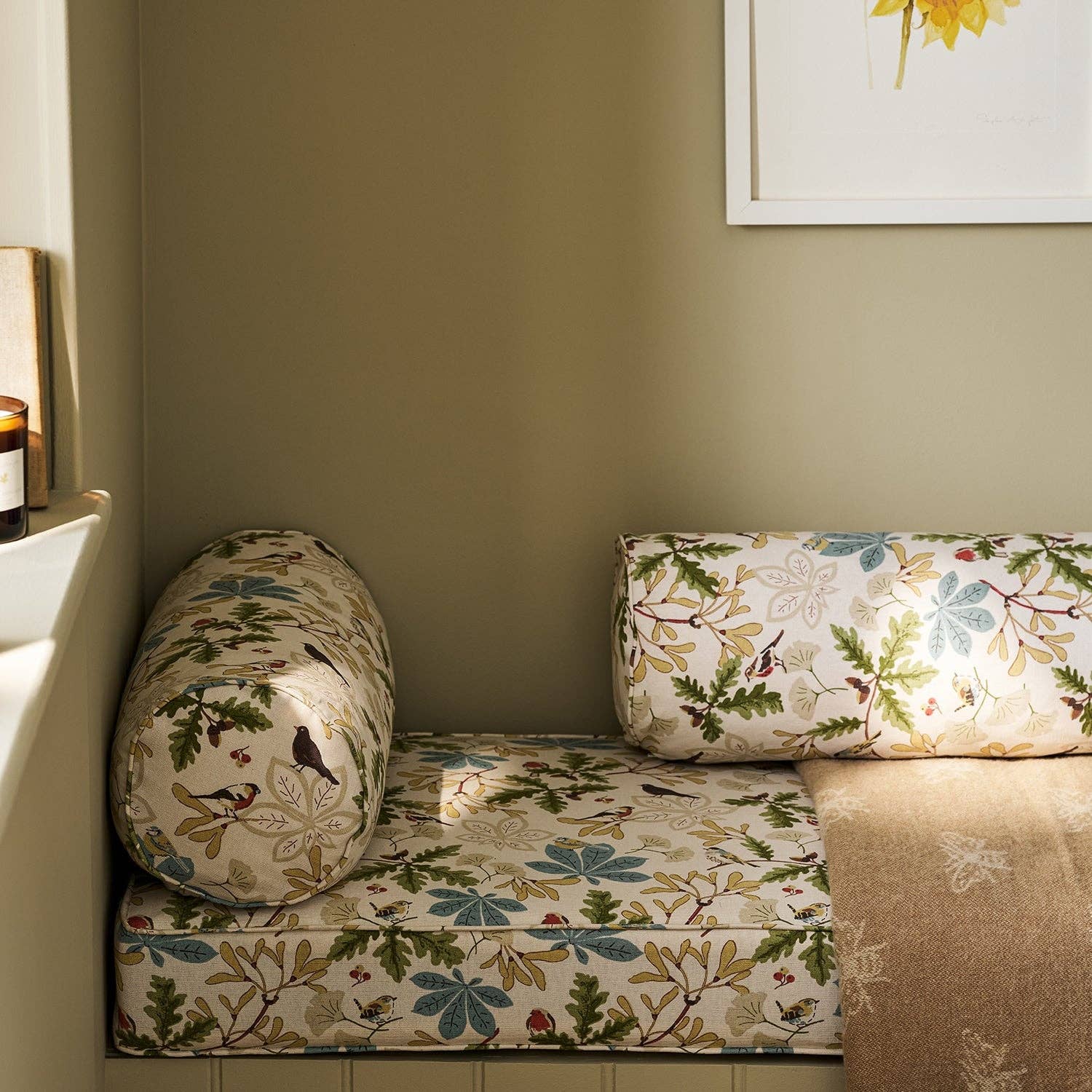 Sophie Allport - Vendita all'ingrosso Carta da parati - Tessuto Uccelli del Frutteto al Metro0